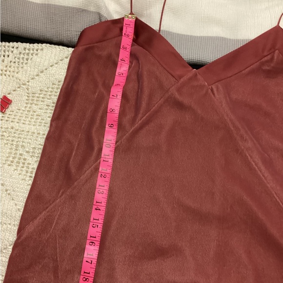 Club Monaco velvet look camisole in a beautiful coral colour. - Picture 10 of 11